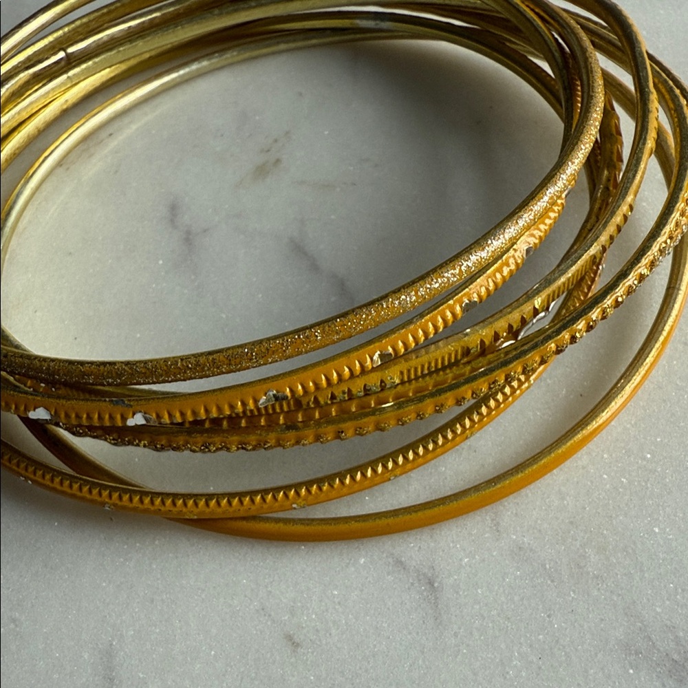 Vintage Chic Gold and Yellow Bangle Bracelet Set - Picture 4 of 5